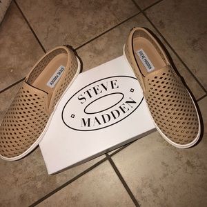 Steve Madden slip-on sneakers